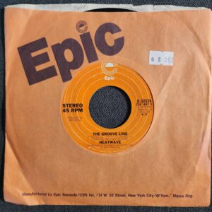 Heatwave – The Groove Line / Happiness Togetherness (7", 1978)